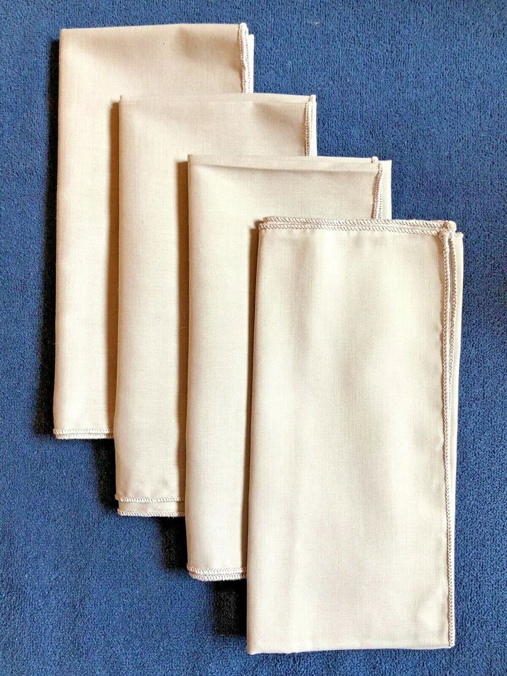 Gray Grey Cloth Napkins - 17" by 17" - Excellent Condition Vintage Set of 4